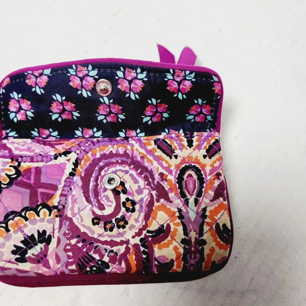 Vera Bradley Dream Tapestry VBJ17 Zip ID Case W/ Lanyard Floral Paisley Embroide - Picture 9 of 16